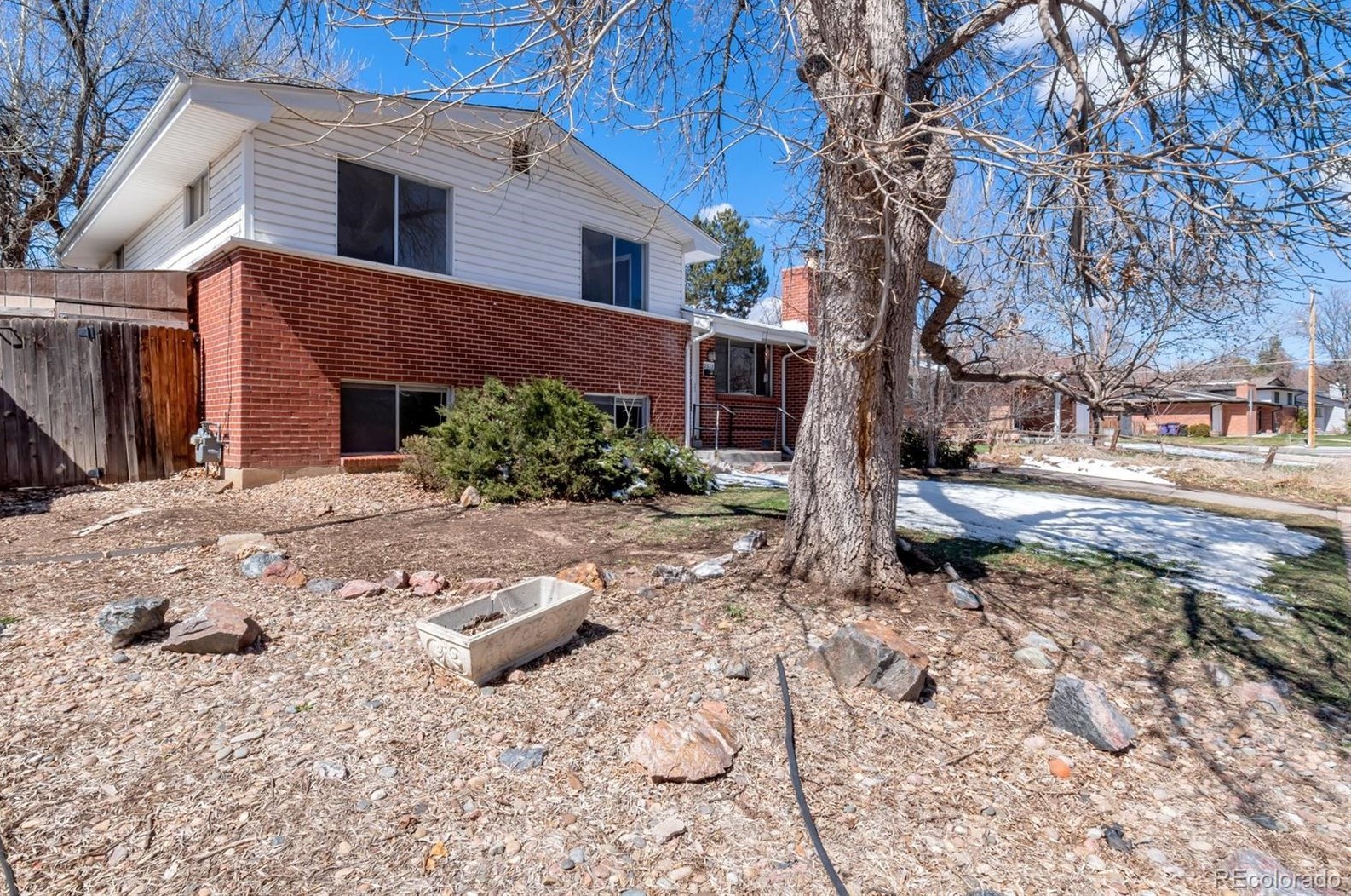 2933 Ivan Way, Denver, CO 80227-3835