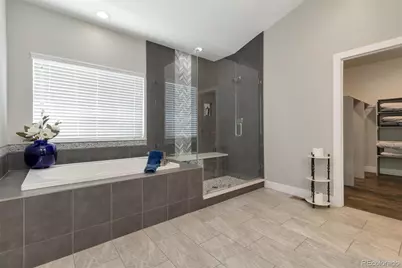 9060 Ferncrest Street, Longmont, CO 80504 - Photo 18