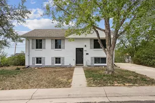 546 Leona Dr, Denver, CO 80221 - Photo 1