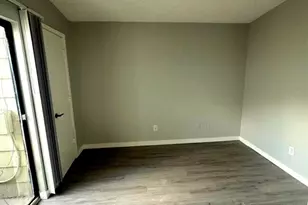 912 S Dearborn Way, Aurora, CO 80012 - Photo 4