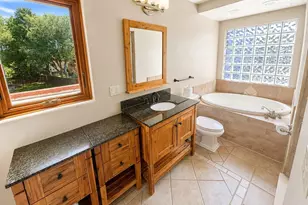 945 Oxford Ln, Colorado Springs, CO 80905 - Photo 12