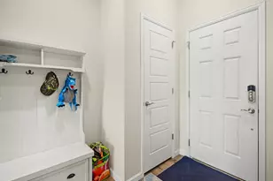 5328 Trails Edge Ln, Castle Rock, CO 80104 - Photo 4