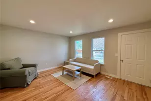 20364 E Buchanan Dr, Aurora, CO 80011 - Photo 2