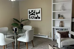 2490 S Worchester Ct, Aurora, CO 80014 - Photo 4