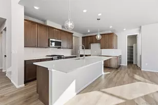 15333 Poplar St, Thornton, CO 80602 - Photo 2