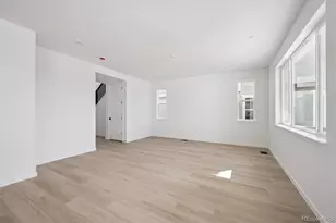 9227 Truckee Ct, Commerce City, CO 80022 - Photo 8