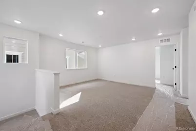 9227 Truckee Court, Commerce City, CO 80022 - Photo 10