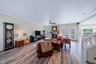 19130 E Ithaca Dr, Aurora, CO 80013 - Photo 2