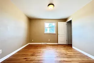2021 W 82nd Pl, Denver, CO 80221 - Photo 8
