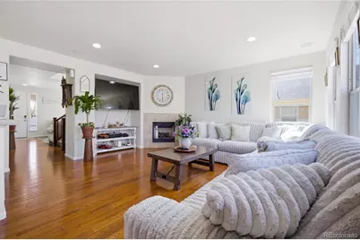161 N Elk Court, Aurora, CO 80018 - Photo 8