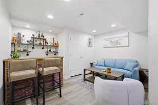 161 N Elk Ct, Aurora, CO 80018 - Photo 26