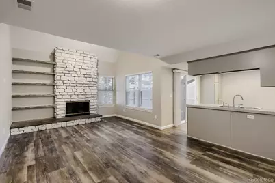 2181 S Victor Street #E, Aurora, CO 80014 - Photo 4