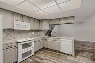 2181 S Victor St, Aurora, CO 80014 - Photo 10