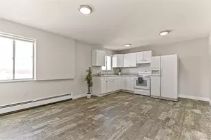 560 Dayton St, Aurora, CO 80010 - Photo 4