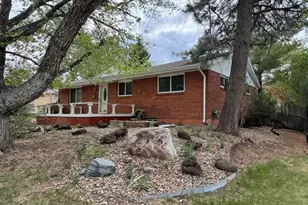 6621 S Logan St, Littleton, CO 80121 - Photo 1