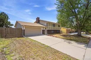 16738 E Bails Pl, Aurora, CO 80017 - Photo 2