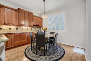 9889 Sunset Hill Cir, Lone Tree, CO 80124 - Photo 6