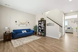 359 Vista Cliff Cir, Castle Rock, CO 80104 - Photo 8