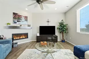 359 Vista Cliff Cir, Castle Rock, CO 80104 - Photo 4