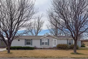 337 Vine St, Burlington, CO 80807 - Photo 1