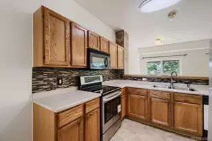 12324 E 2nd Dr., Aurora, CO 80011 - Photo 8