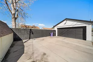 1240 S Winona Ct, Denver, CO 80219 - Photo 24