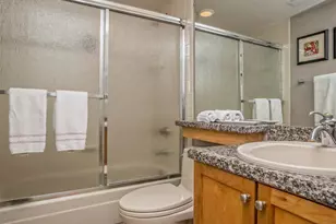 6380 S Boston Street, Greenwood Village, CO 80111 - Photo 20
