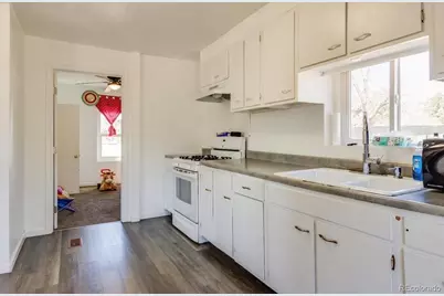 402 W Pine Street, Walsenburg, CO 81089 - Photo 10