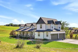 33495 Greystone Cir, Elizabeth, CO 80107 - Photo 4