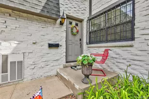 3538 S Ivanhoe St, Denver, CO 80237 - Photo 1
