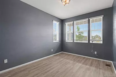 27536 E Byers Place, Aurora, CO 80018 - Photo 20