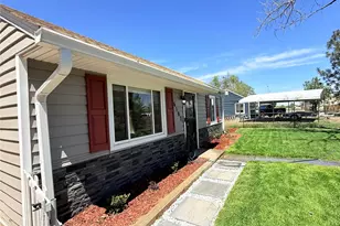 6107 Hudson St, Commerce City, CO 80022 - Photo 4