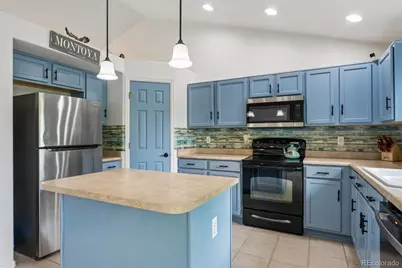 11470 Kenton Street, Commerce City, CO 80640 - Photo 8