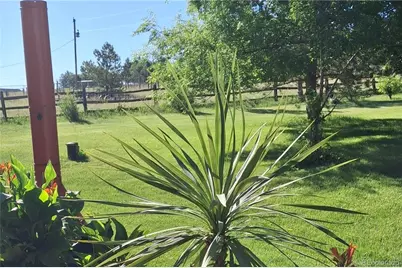 25956 E Jamison Circle S, Aurora, CO 80016 - Photo 50