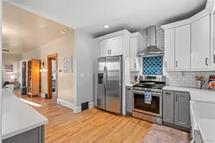 1134 S Washington St, Denver, CO 80210 - Photo 6