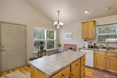 944 E Moreno Avenue #A & B, Colorado Springs, CO 80903 - Photo 6