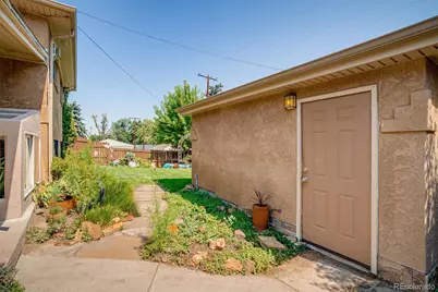 1010 E Dartmouth Avenue, Englewood, CO 80113 - Photo 32