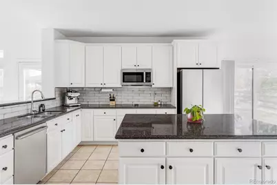 6670 Violet Way, Arvada, CO 80007 - Photo 14