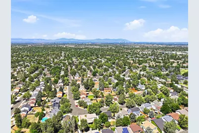 1430 S Vaughn Circle, Aurora, CO 80012 - Photo 46