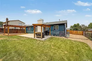 9790 W Wagon Trail Dr, Littleton, CO 80123 - Photo 34