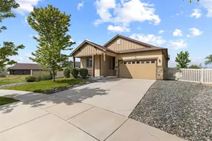 10421 Yosemite St, Henderson, CO 80640 - Photo 2