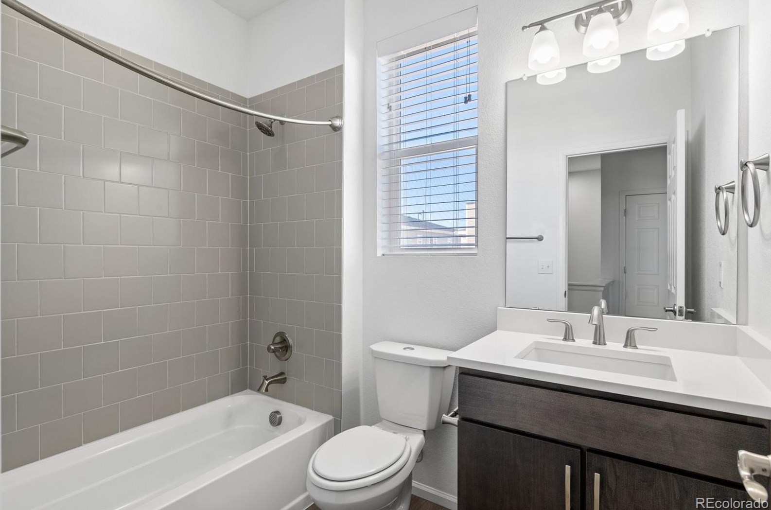 17206 Alameda Pkwy, Denver CO  80017-4901 exterior