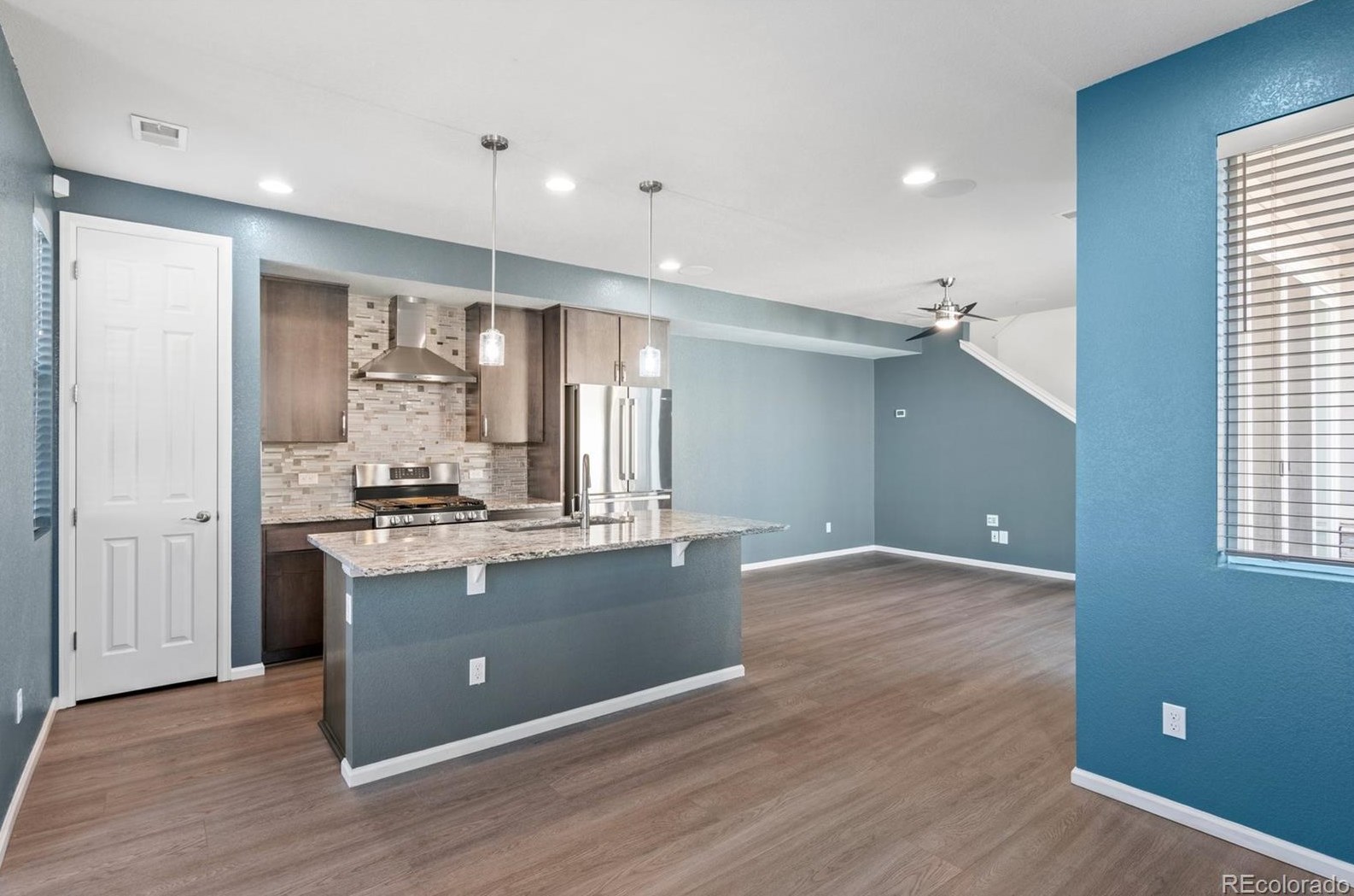 17206 Alameda Pkwy, Denver CO  80017-4901 exterior