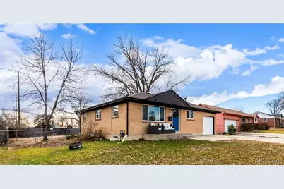 1040 E 112th Place, Northglenn, CO 80233 - Photo 2
