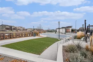 16036 E Warner Dr, Denver, CO 80239 - Photo 22
