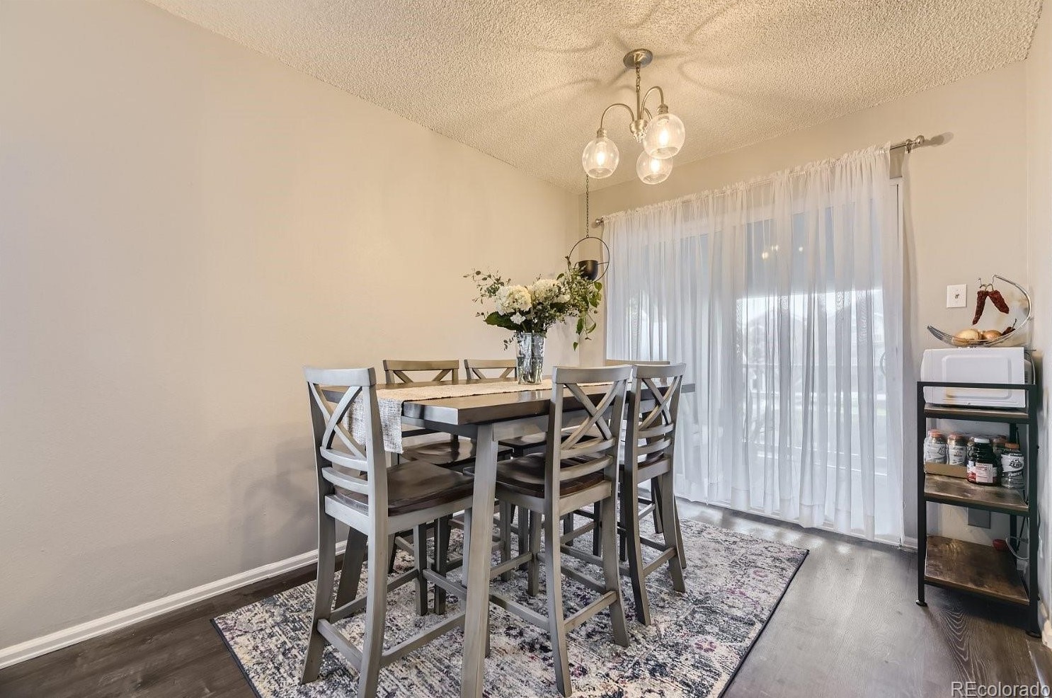 3323 S Monaco Pkwy #c, Denver, CO