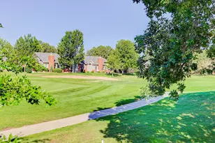 2718 W Greens Dr, Littleton, CO 80123 - Photo 16