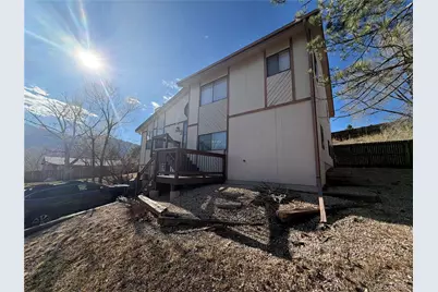 3660 Suncrest Court, Colorado Springs, CO 80906 - Photo 2