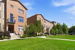 220 Roslyn St, Denver, CO 80230 - Photo 2