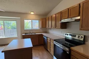 17900 E Brown Pl, Aurora, CO 80013 - Photo 6